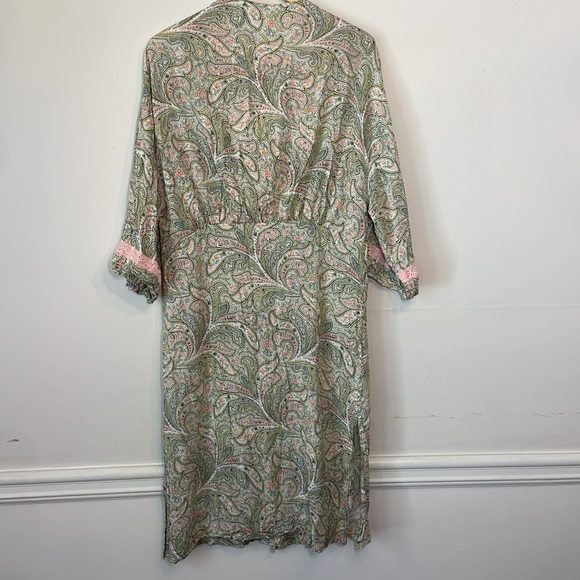 Floreat Anthropologie Women’s Lightweight Paisley Robe Green with Pink Lace S - Picture 5 of 8
